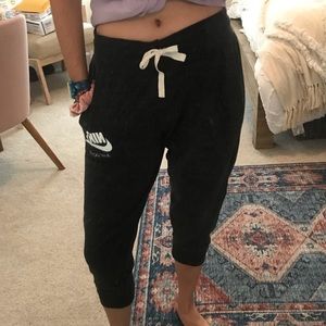 Nike capri sweatpants